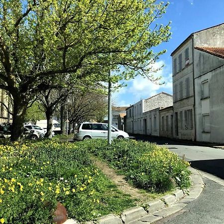 T2 Meuble Pour Curistes, Vacanciers Et Stagiaires Rochefort  Exterior foto