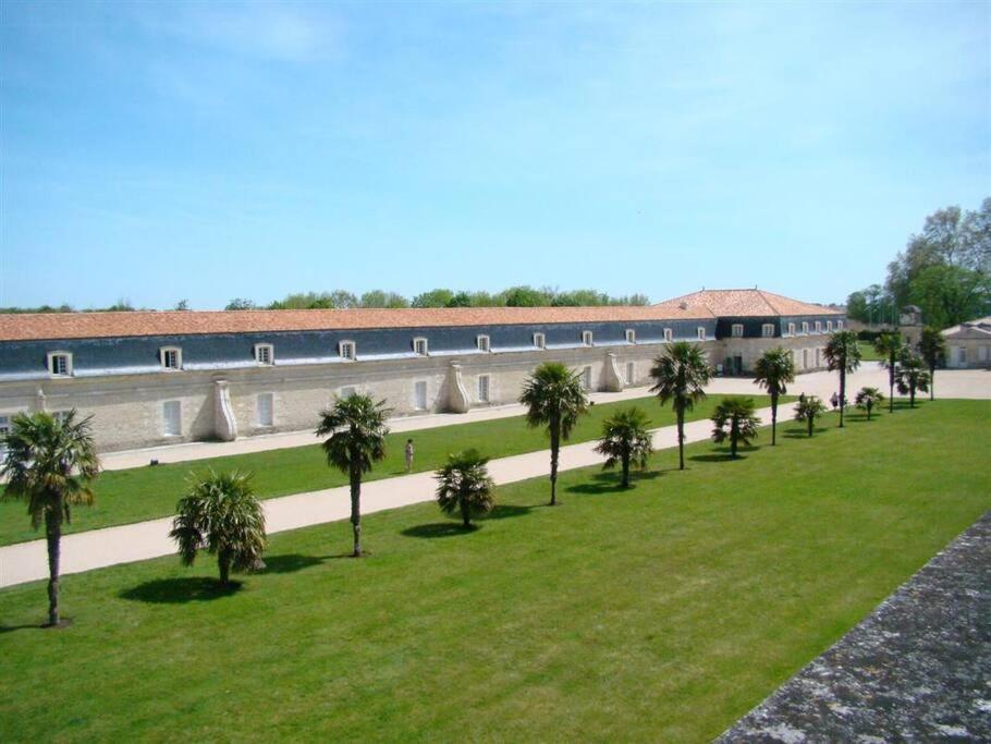 T2 Meuble Pour Curistes, Vacanciers Et Stagiaires Rochefort  Exterior foto